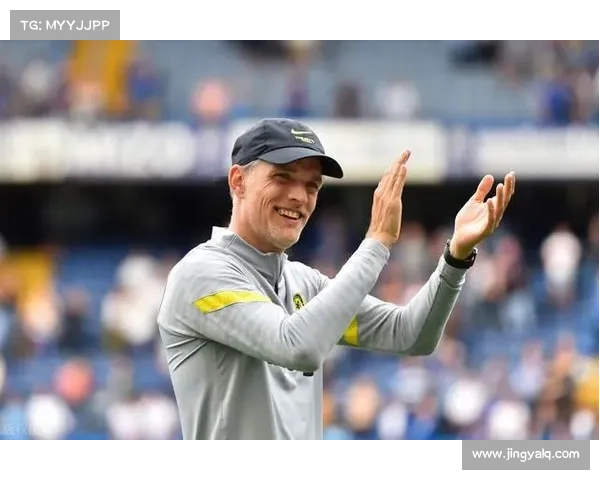 坎贝尔在场上角色与位置变化的战术分析与战术价值解读