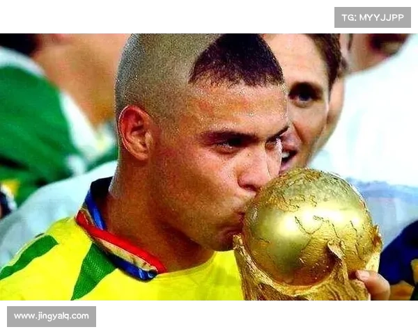 如何全面追踪罗纳尔多的五金奖项与职业生涯荣耀成就